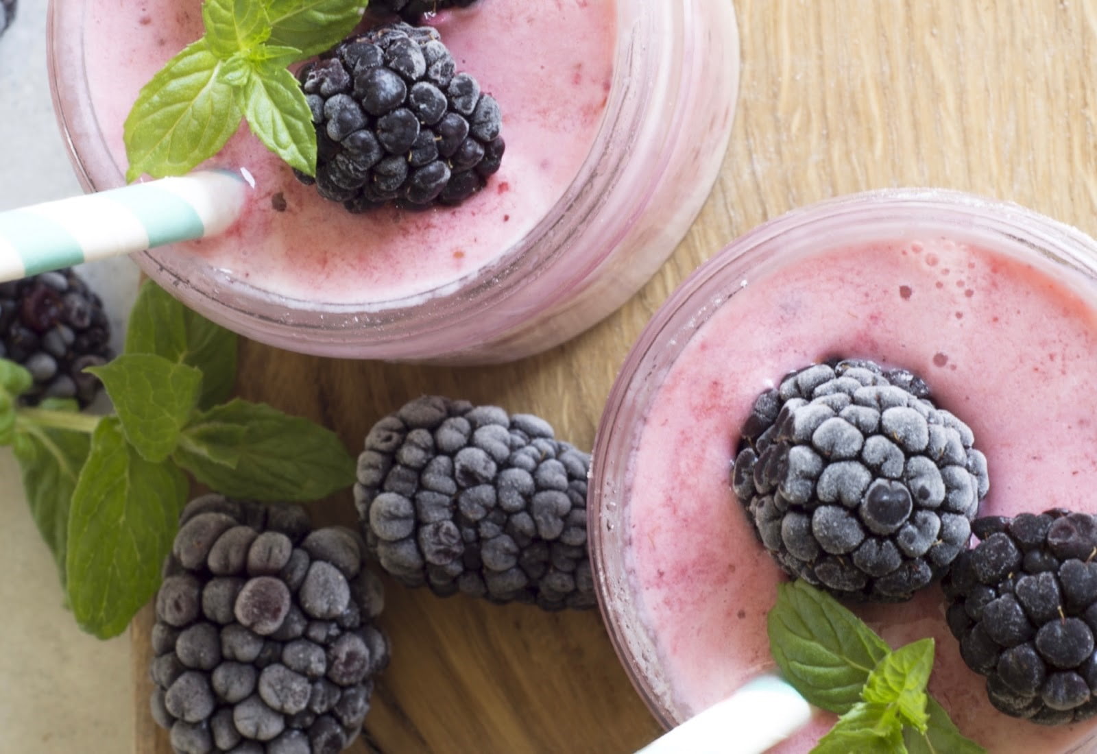 Featured image for “Pink Spring Smoothie”